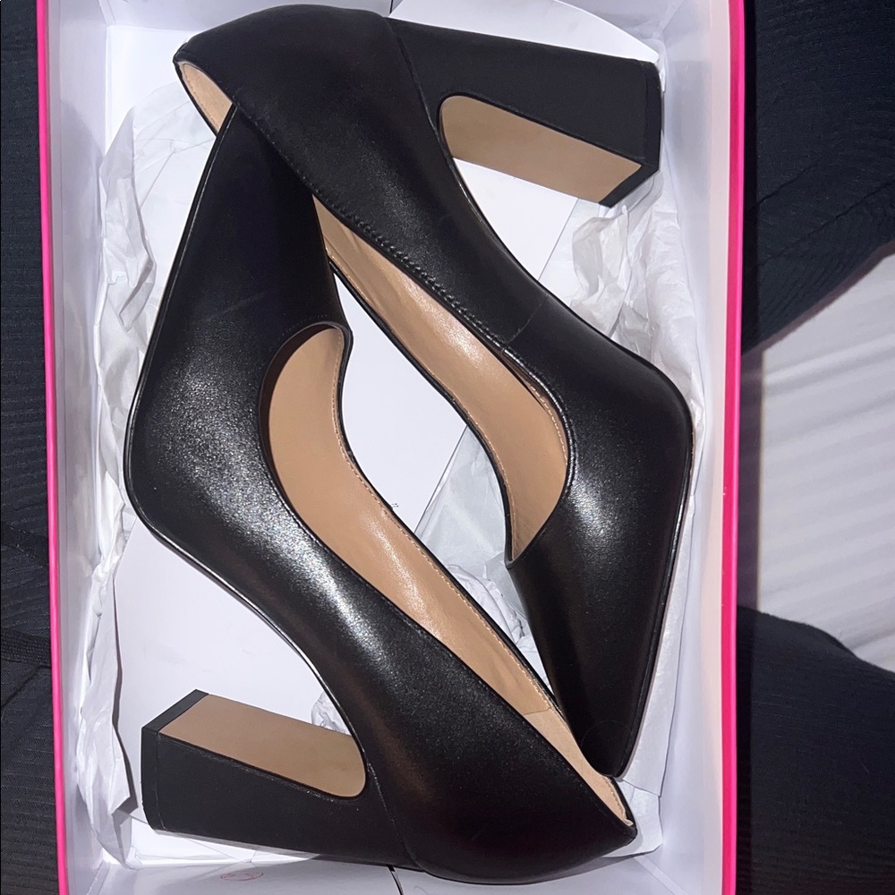 Vince Camuto Ableen Pump